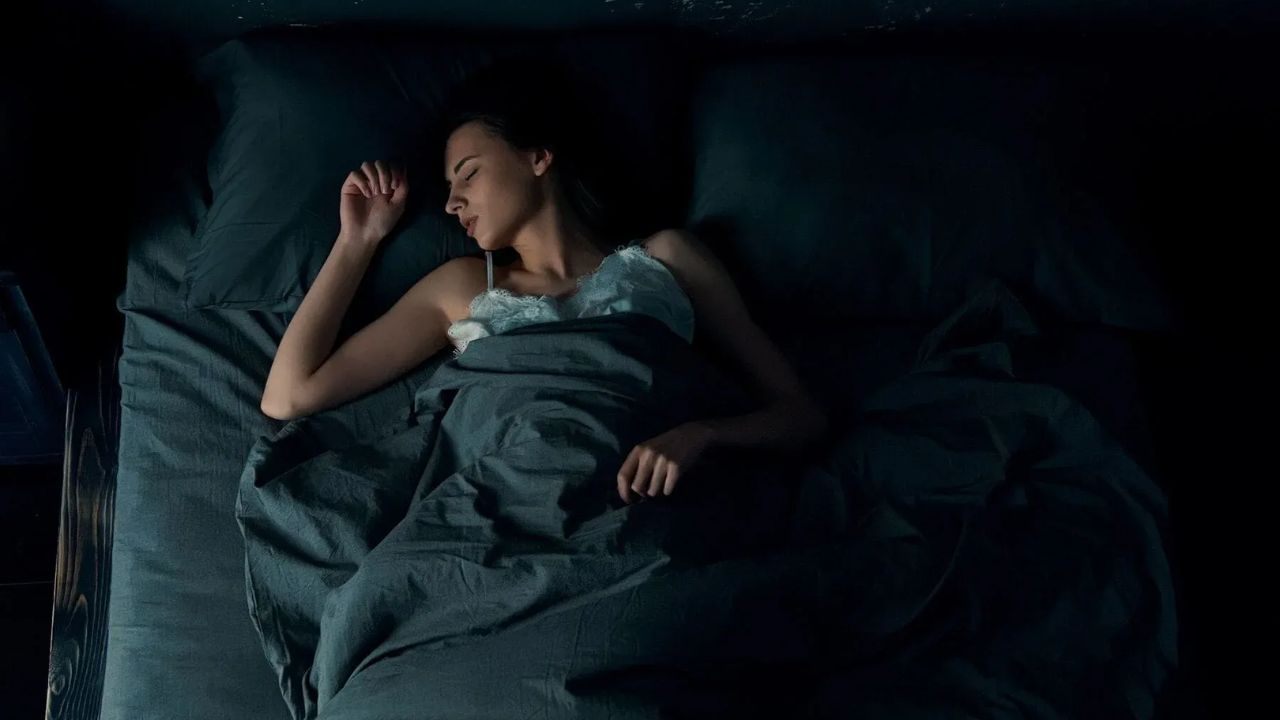 How to Improve Sleep Quality Naturally