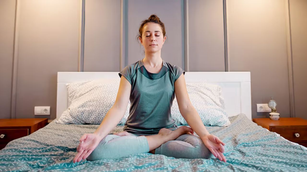 How to Wind Down Emotionally Before Sleep