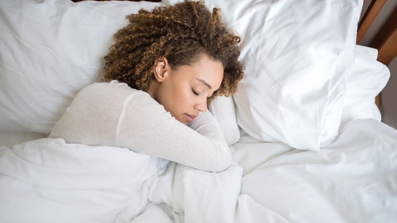 Sleep Habits That Improve Emotional Health: Four Nighttime Fixes for a Calmer Tomorrow
