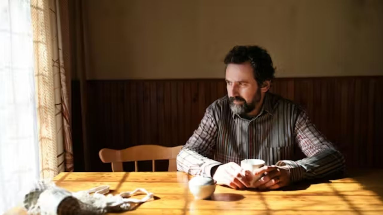 How to Improve Emotional Well-Being in Daily Life: 5 Daily Habits That Actually Stick