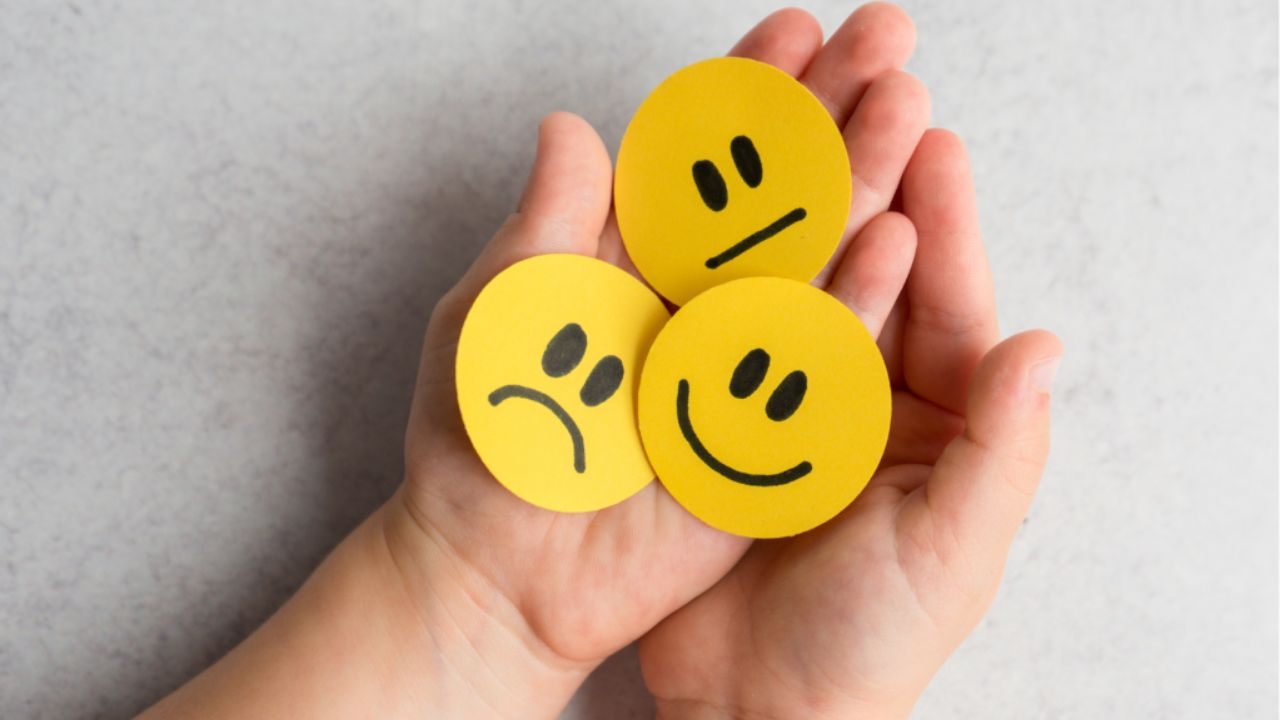 How to Improve Emotional Well-Being in Daily Life: 5 Daily Habits That Actually Stick