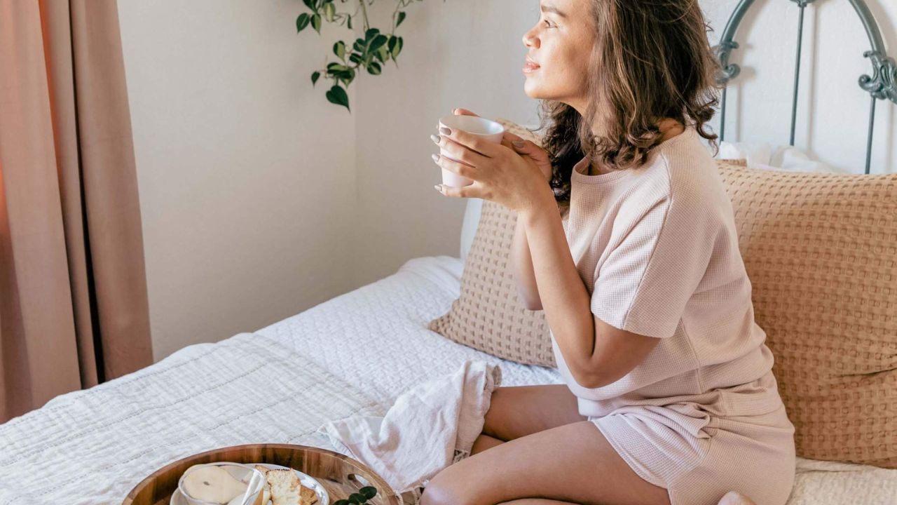 Simple Night Routines That Improve Sleep: Small Habits That Make Nights Easier