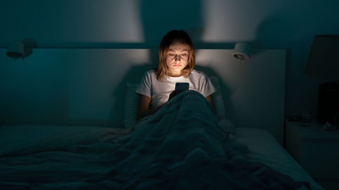 Sleep Habits That Improve Emotional Health: Nighttime Fixes for a Calmer Tomorrow